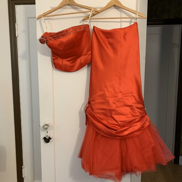 Grad Dress, Size 6, Light Red / Reddish-Orange, Tiffany Designs - Picture 4 of 9